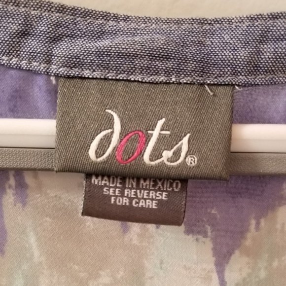 Denim binding mesh tank top with button front detail - Picture 6 of 8